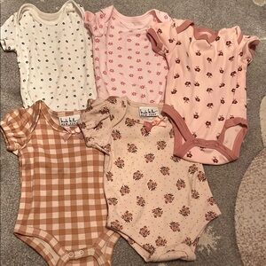 Assorted Onesies Set